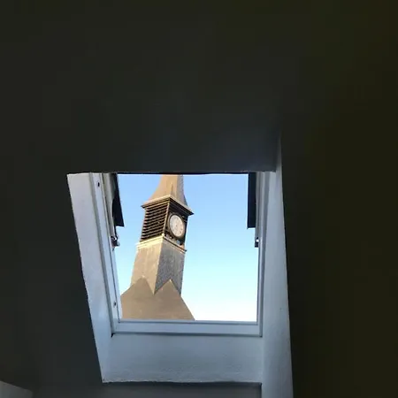 Dans Les écuries Du Chateau Bonnelles